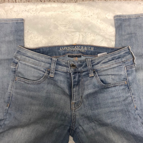 American Eagle Outfitters Denim - super stretch light wash jegging American Eagle Outfitters Denim - super stretch light wash jegging